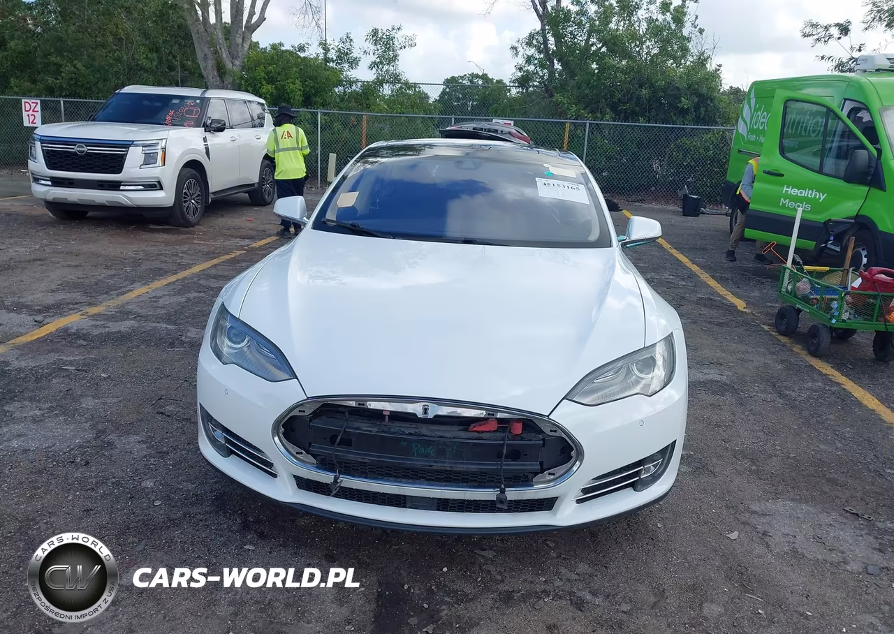 2014 Tesla Model S VIN:5YJSA1S16EFP52389 - 6