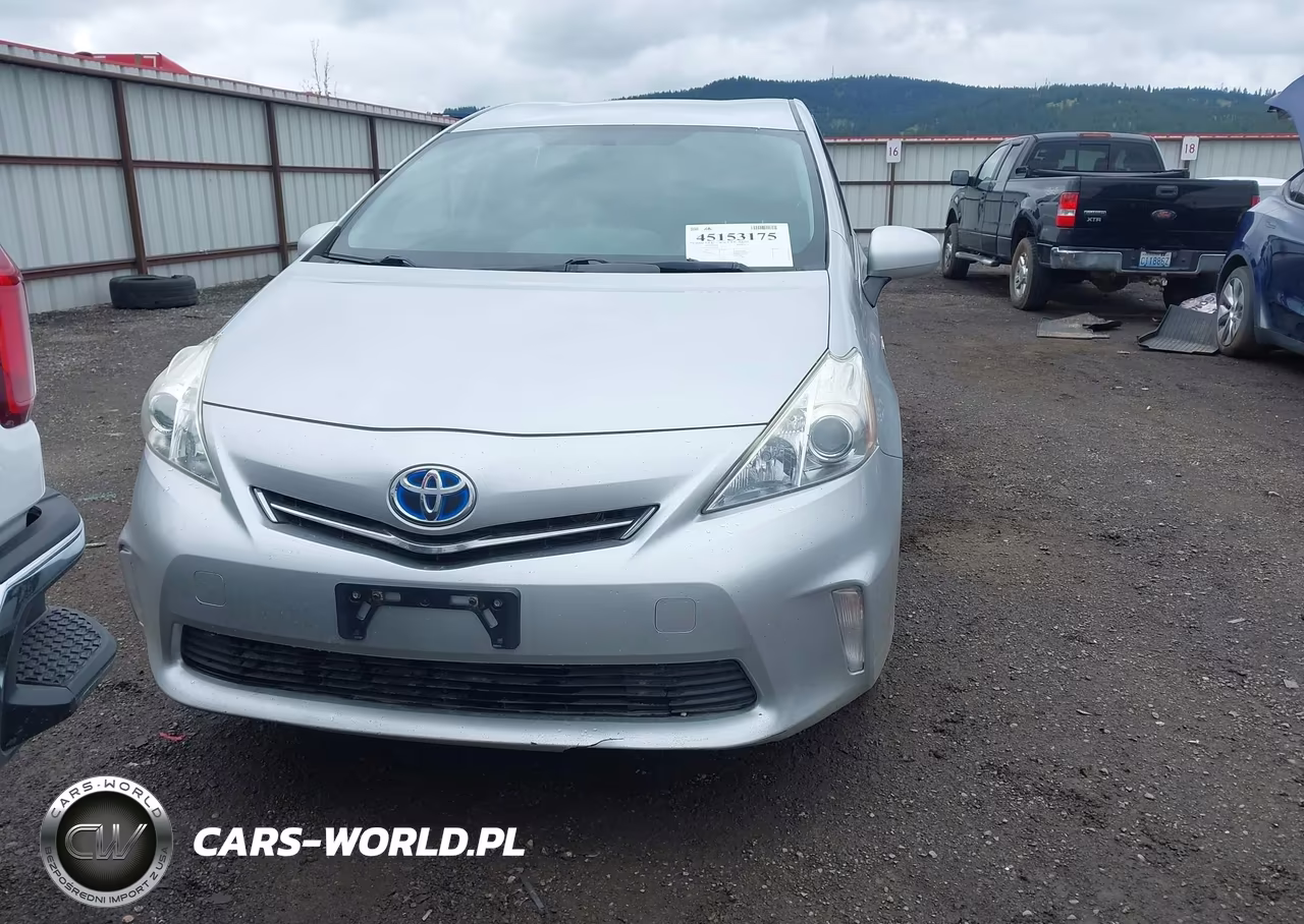 2013 Toyota Prius V Two VIN:JTDZN3EU7D3255299 - 13