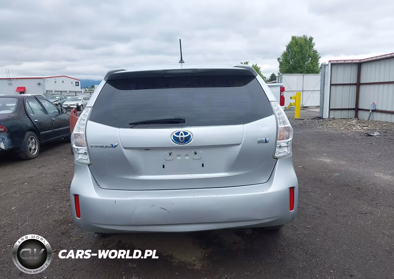 2013 Toyota Prius V Two VIN:JTDZN3EU7D3255299 - 17