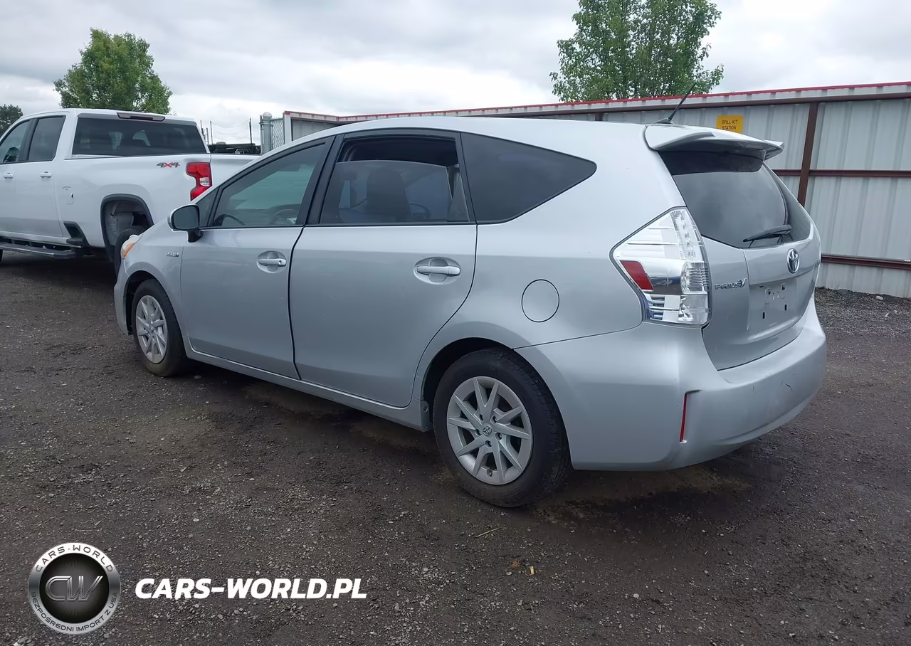 2013 Toyota Prius V Two VIN:JTDZN3EU7D3255299 - 3