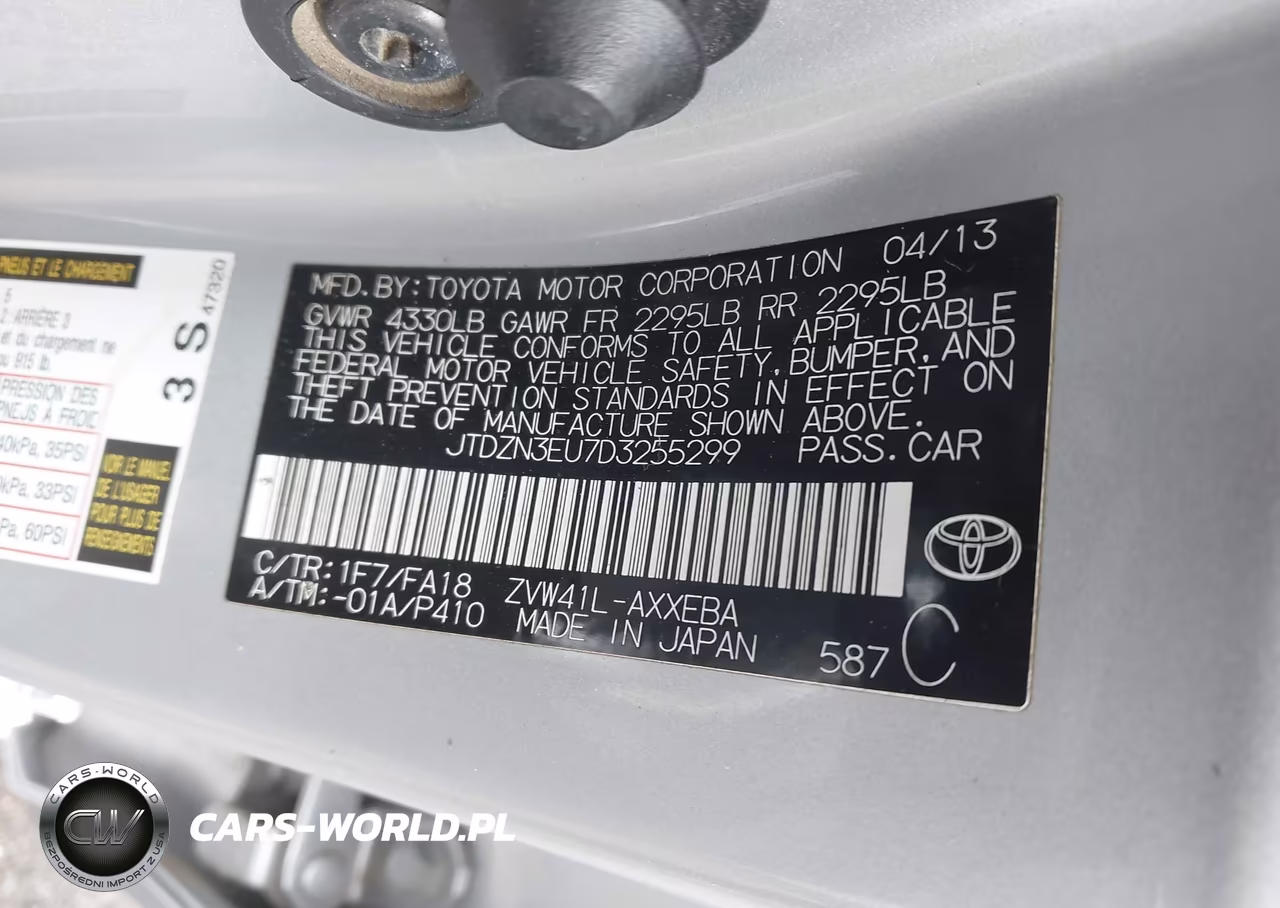 2013 Toyota Prius V Two VIN:JTDZN3EU7D3255299 - 9