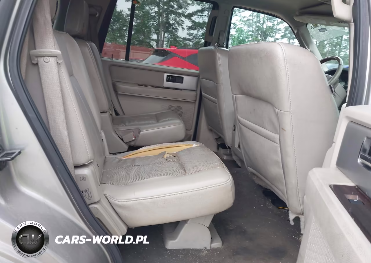 2008 Ford Expedition Limited VIN:1FMFU19558LA57562 - 8