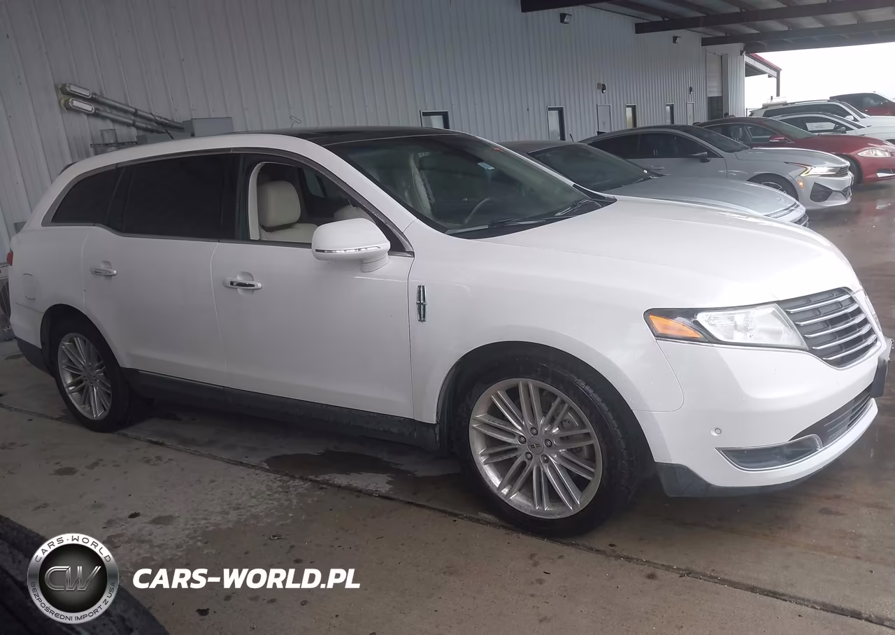 2019 Lincoln Mkt Reserve VIN:2LMHJ5ATXKBL00118 - 13
