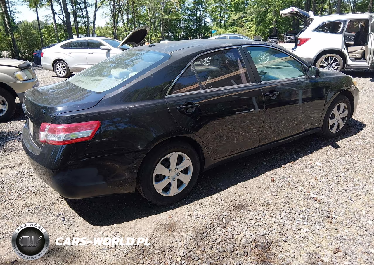 2010 Toyota Camry Le VIN:4T1BF3EK0AU553434 - 4
