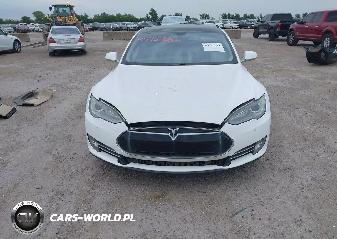 2014 Tesla Model S P85 VIN:5YJSA1H1XEFP32685 - 12