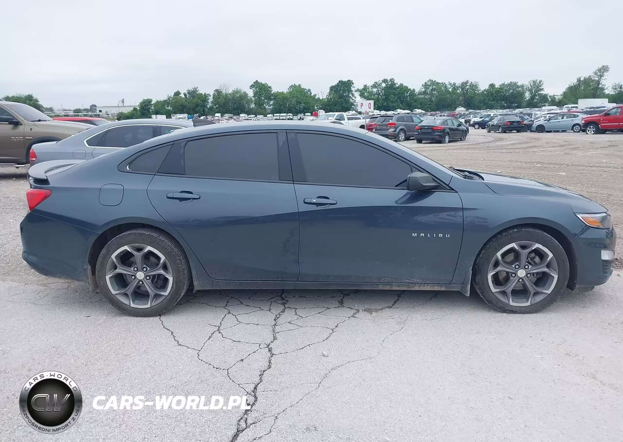 2019 Chevrolet Malibu Rs VIN:1G1ZG5ST1KF216505 - 13