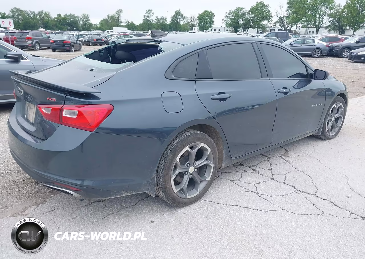 2019 Chevrolet Malibu Rs VIN:1G1ZG5ST1KF216505 - 4