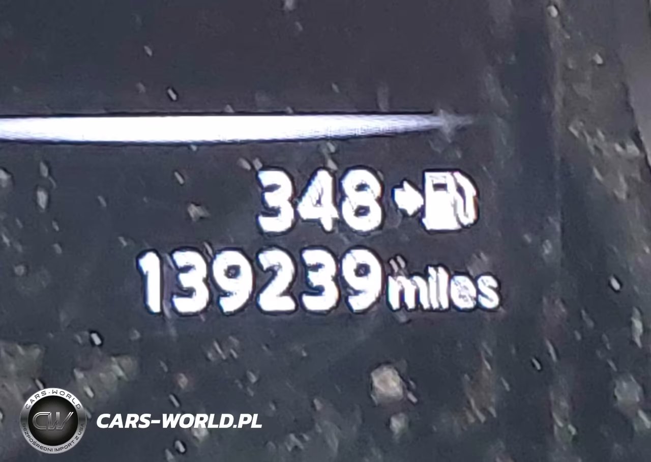 2018 Nissan Rogue Sport S VIN:JN1BJ1CR7JW250620 - 15