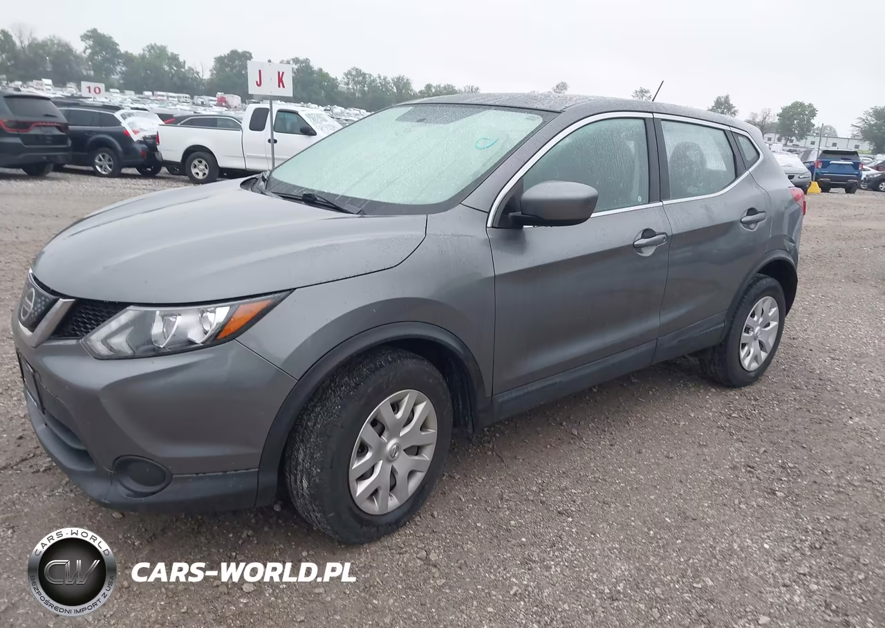 2018 Nissan Rogue Sport S VIN:JN1BJ1CR7JW250620 - 2