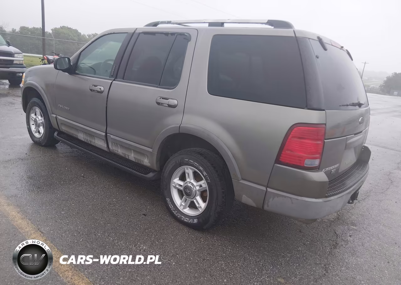 2002 Ford Explorer Xlt VIN:1FMZU73W92ZA78890 - 3