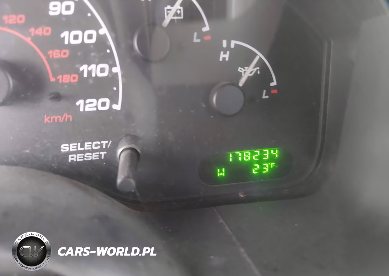 2002 Ford Explorer Xlt VIN:1FMZU73W92ZA78890 - 7