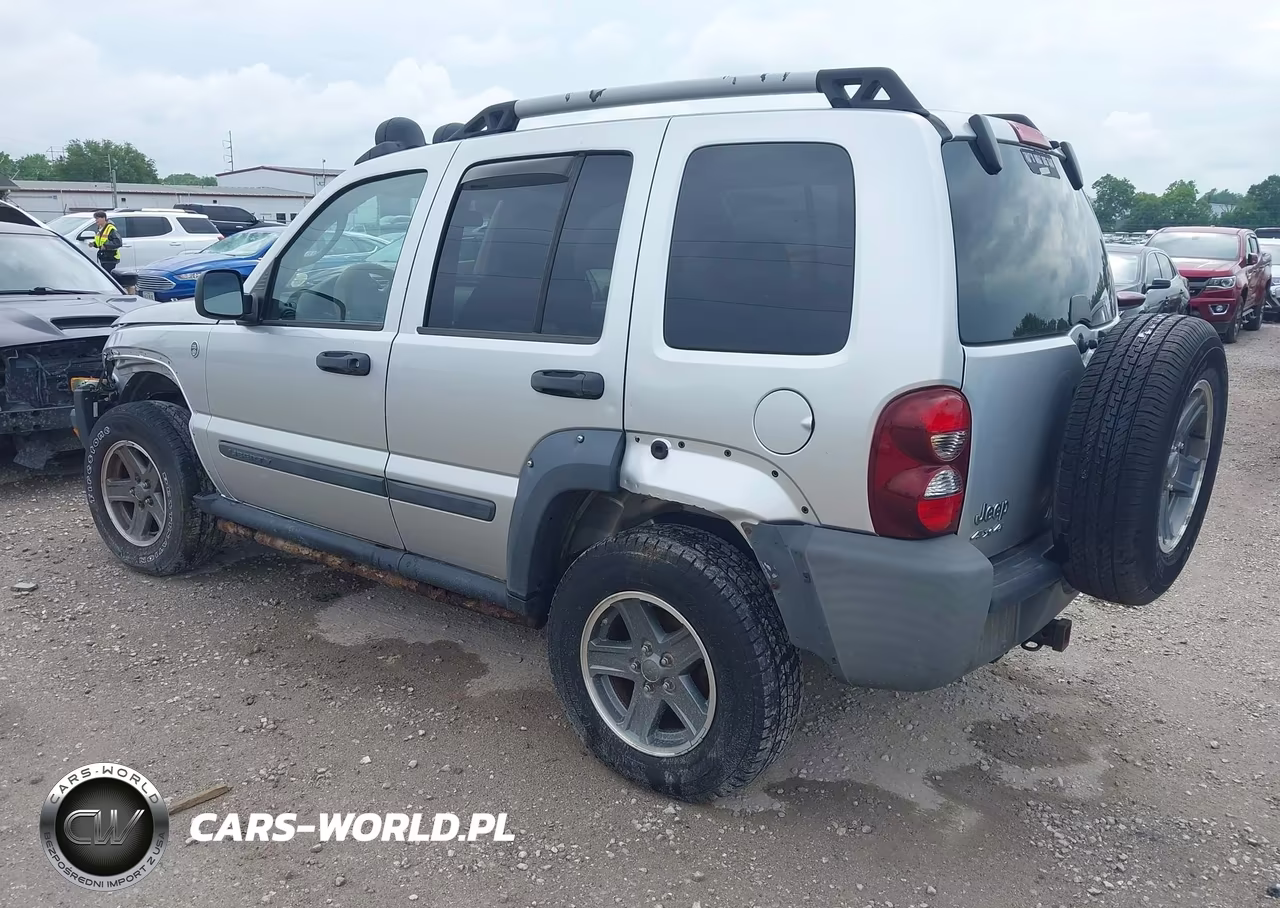 2006 Jeep Liberty Renegade VIN:1J4GL38K56W219047 - 3