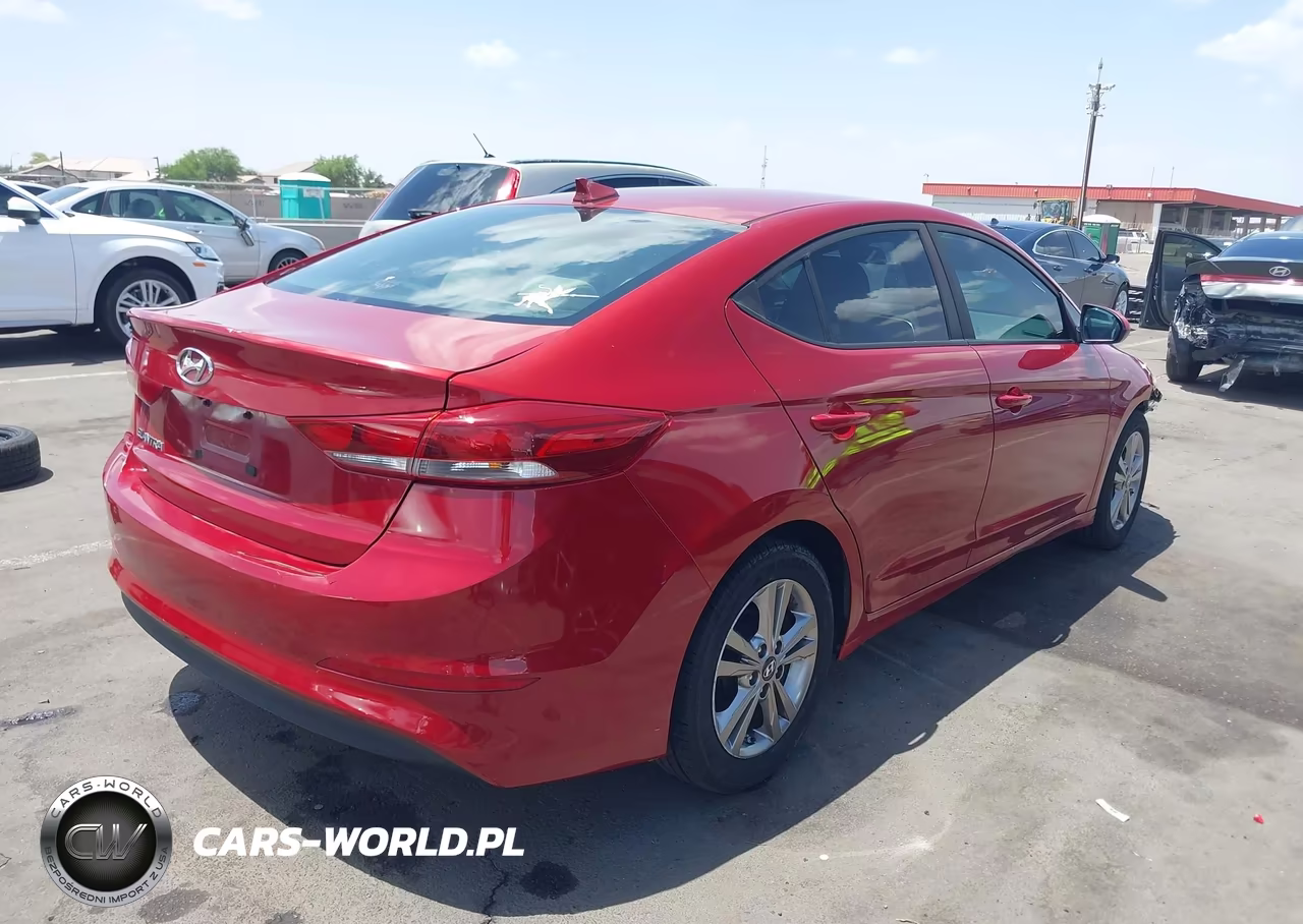 2017 Hyundai Elantra Se VIN:KMHD84LF2HU428587 - 4