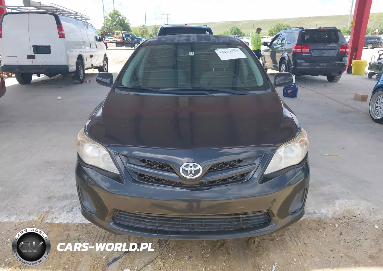 2012 Toyota Corolla Le VIN:2T1BU4EE7CC834981 - 12