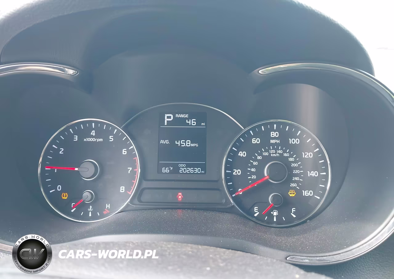 2017 Kia Forte Lx VIN:3KPFK4A76HE032249 - 7