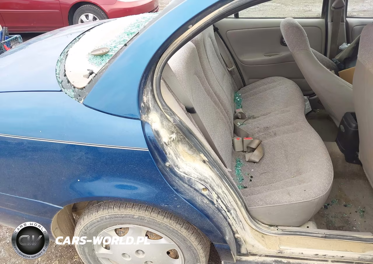 2001 Saturn Sl1 VIN:1G8ZH528X1Z212573 - 8