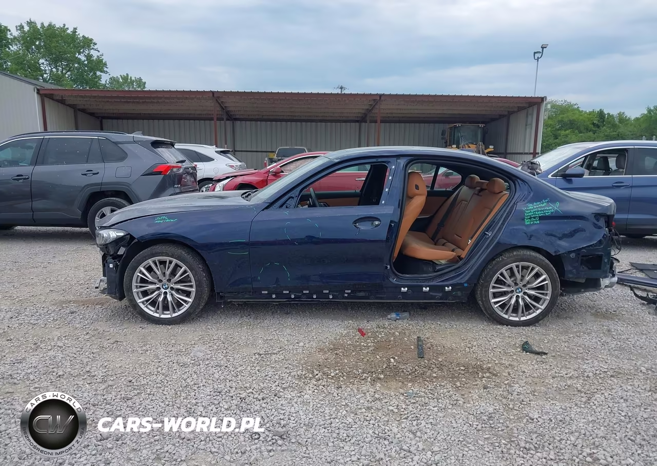 2023 BMW 330I xDrive VIN:3MW89FF01P8C96999 - 15