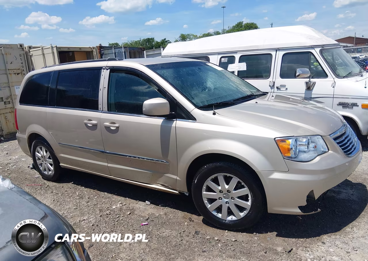 2016 Chrysler Town & Country Touring VIN:2C4RC1BG6GR164481 - 13