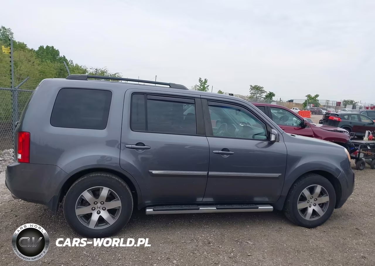 2015 Honda Pilot Touring VIN:5FNYF4H95FB028771 - 13