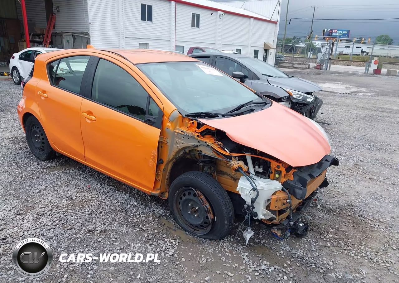 2016 Toyota Prius C Two