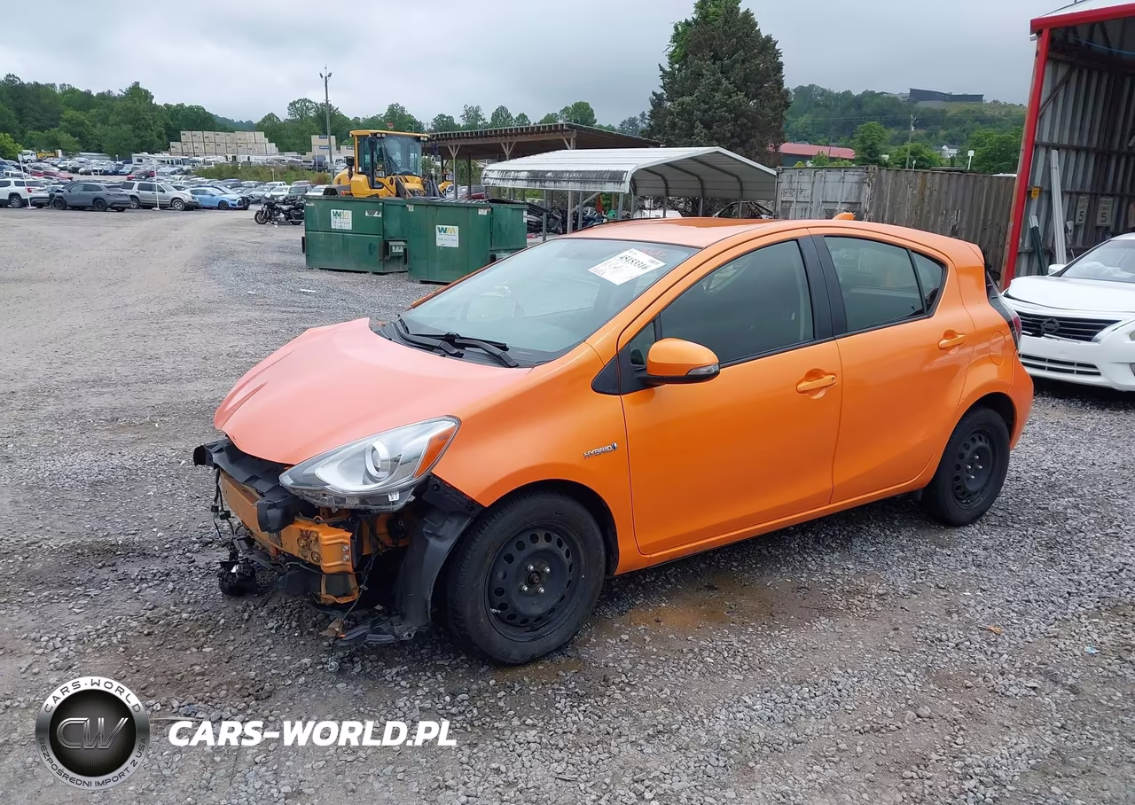 2016 Toyota Prius C Two VIN:JTDKDTB32G1131005 - 2