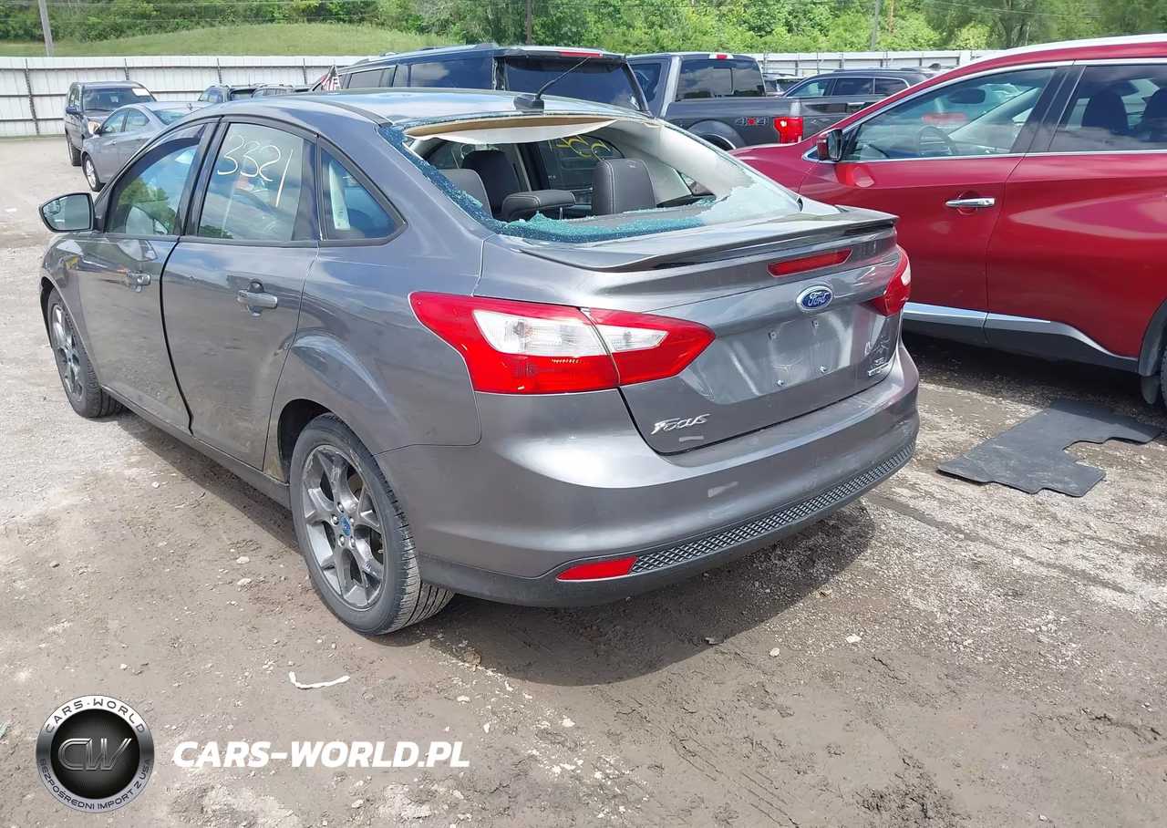2013 Ford Focus Se VIN:1FADP3F25DL144029 - 3
