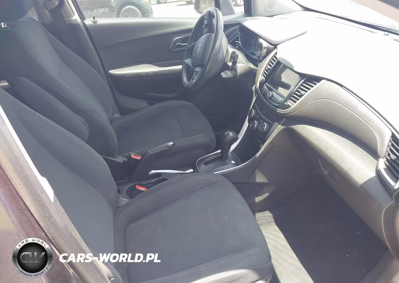 2019 Chevrolet Trax Ls VIN:3GNCJKSBXKL308326 - 5