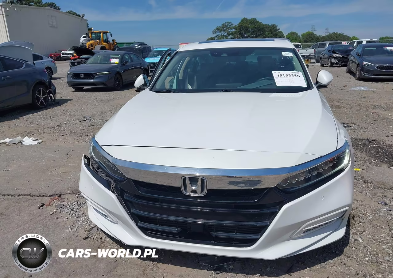 2018 Honda Accord Touring VIN:1HGCV1F97JA125651 - 12