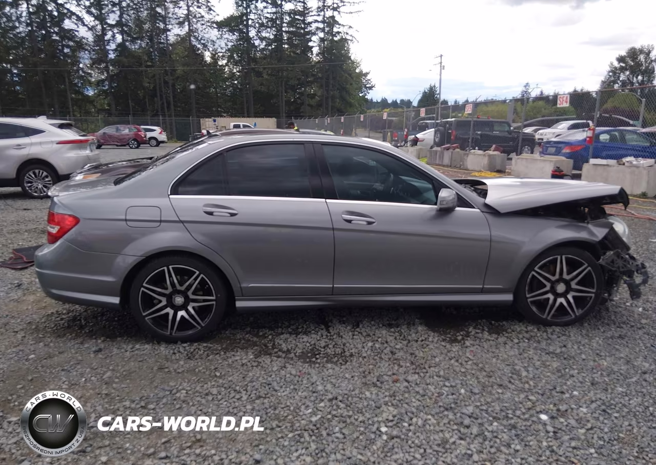 2014 Mercedes-Benz C 300 Sport 4Matic VIN:WDDGF8AB5EG171584 - 14