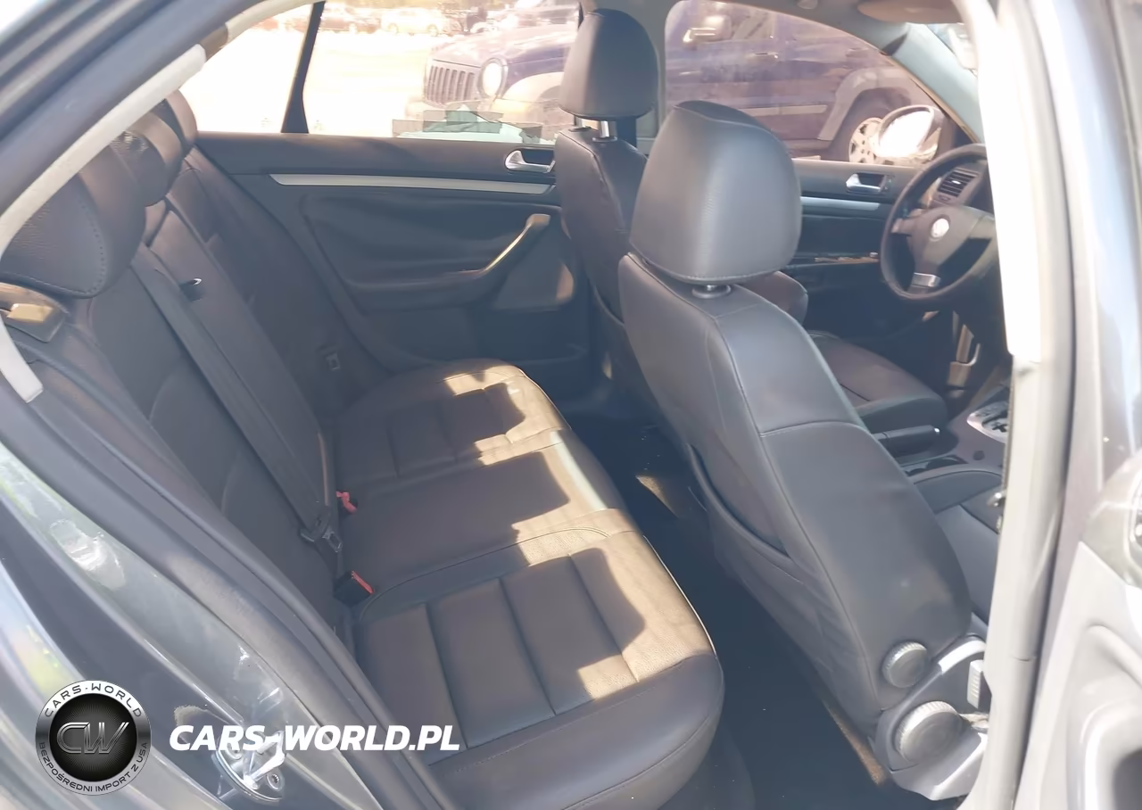 2008 Volkswagen Jetta Se VIN:3VWRM71K98M123158 - 8