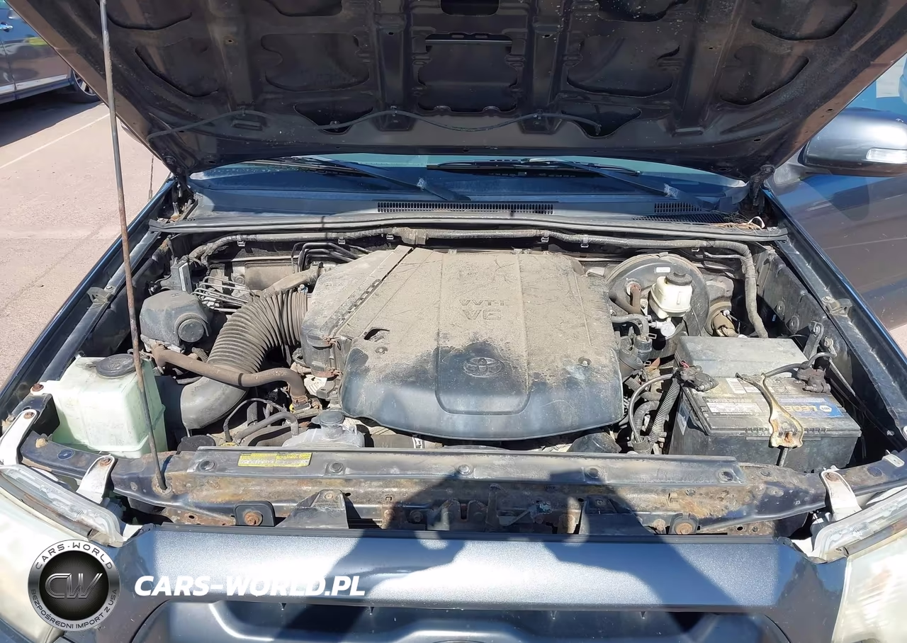 2015 Toyota Tacoma Prerunner V6 VIN:3TMJU4GN4FM187332 - 10