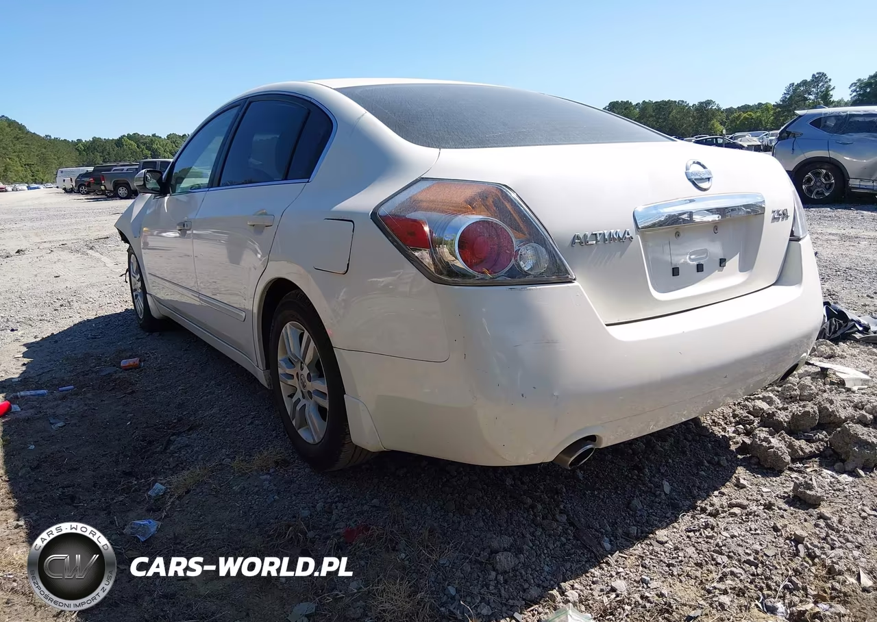 2010 Nissan Altima 2.5 S VIN:1N4AL2AP2AC111982 - 3