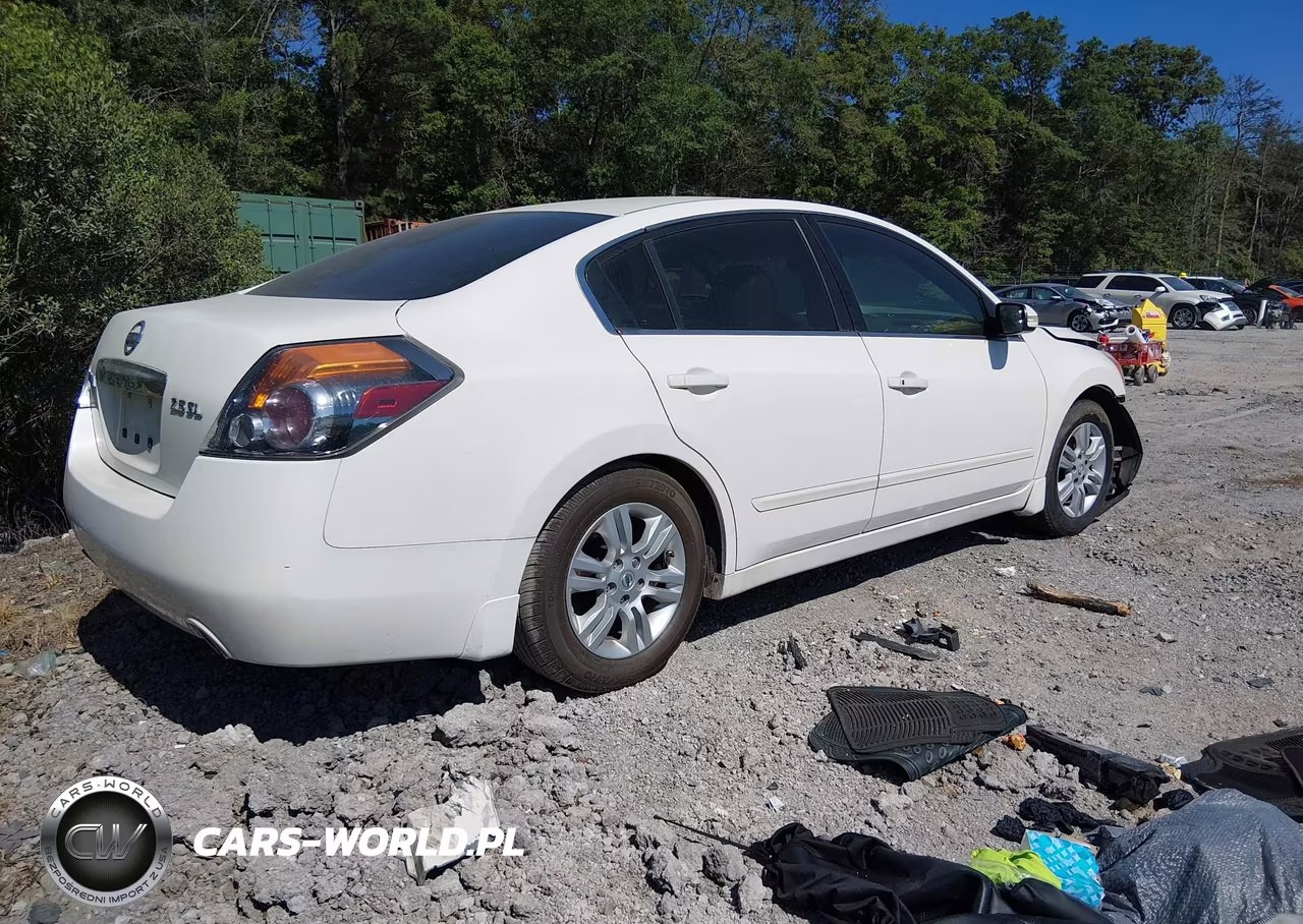 2010 Nissan Altima 2.5 S VIN:1N4AL2AP2AC111982 - 4