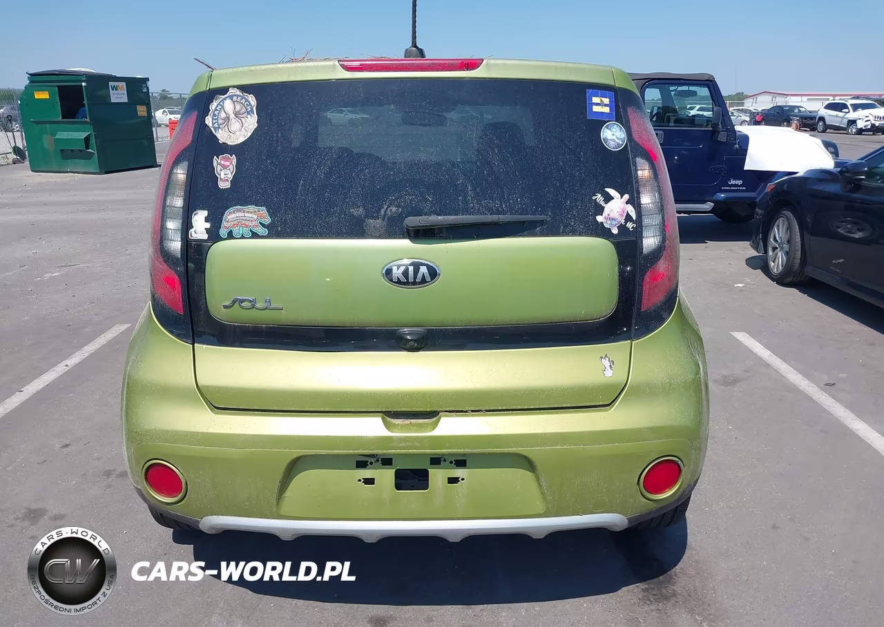 2018 Kia Soul + VIN:KNDJP3A54J7891401 - 16