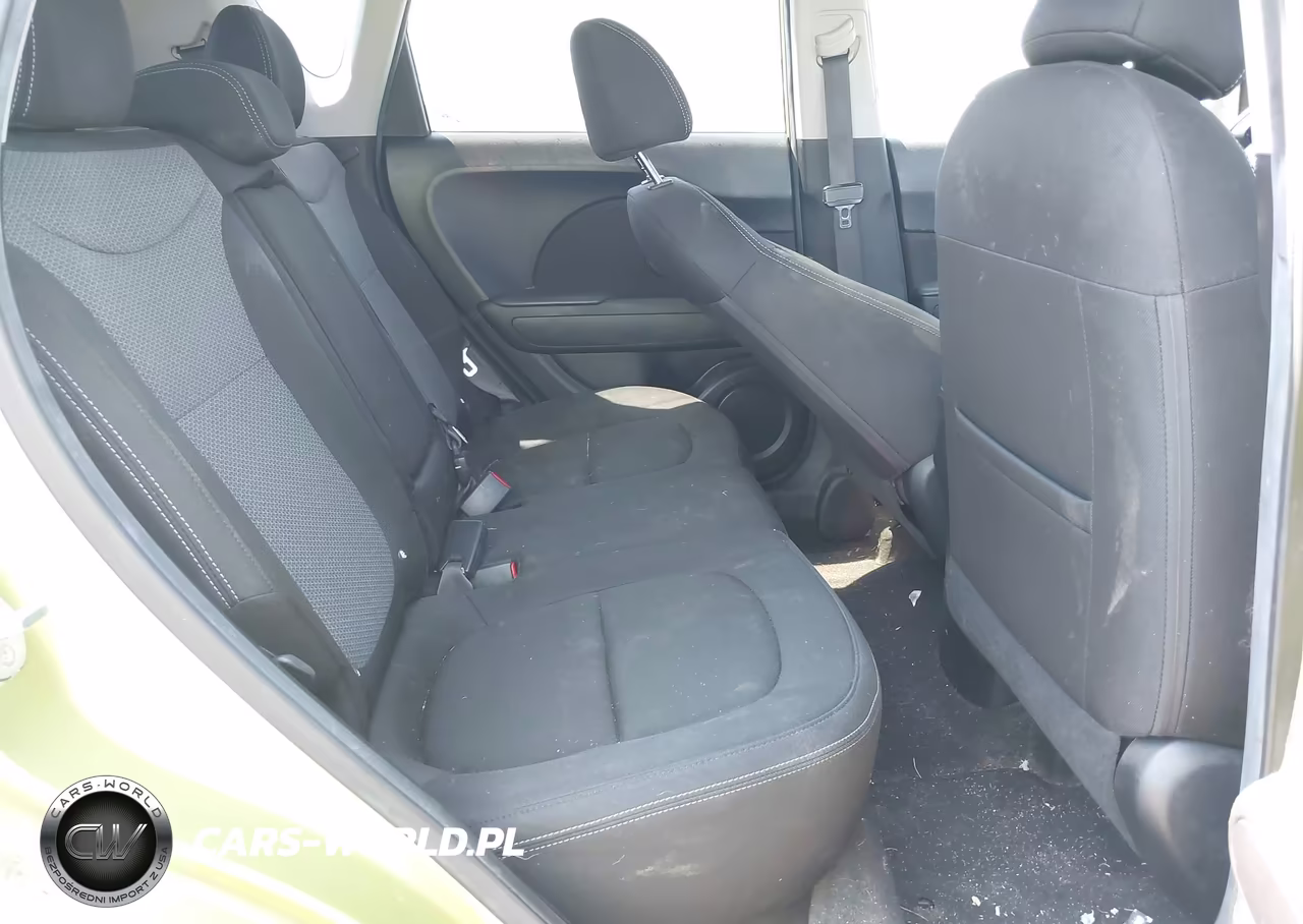2018 Kia Soul + VIN:KNDJP3A54J7891401 - 8