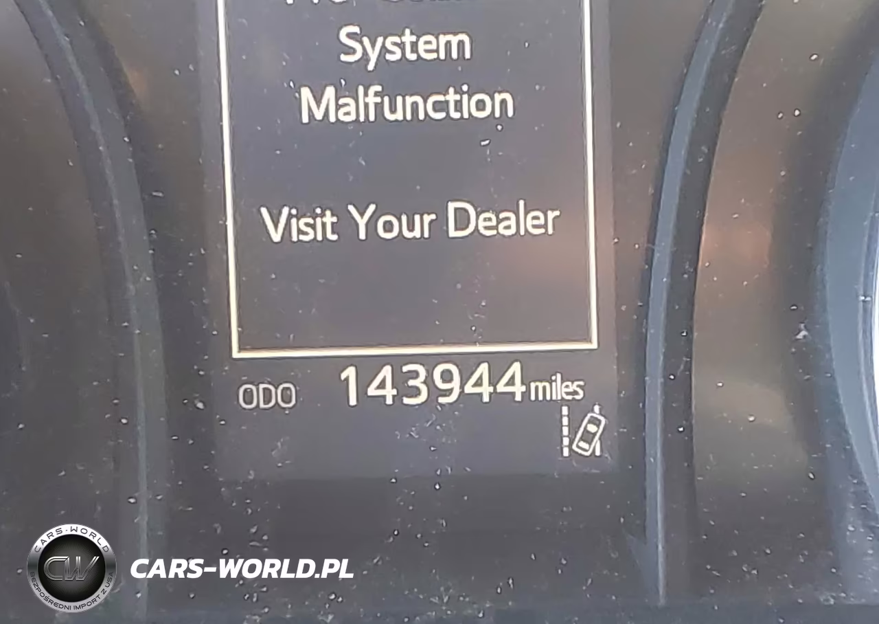 2018 Toyota Camry Le VIN:4T1B11HKXJU655113 - 15