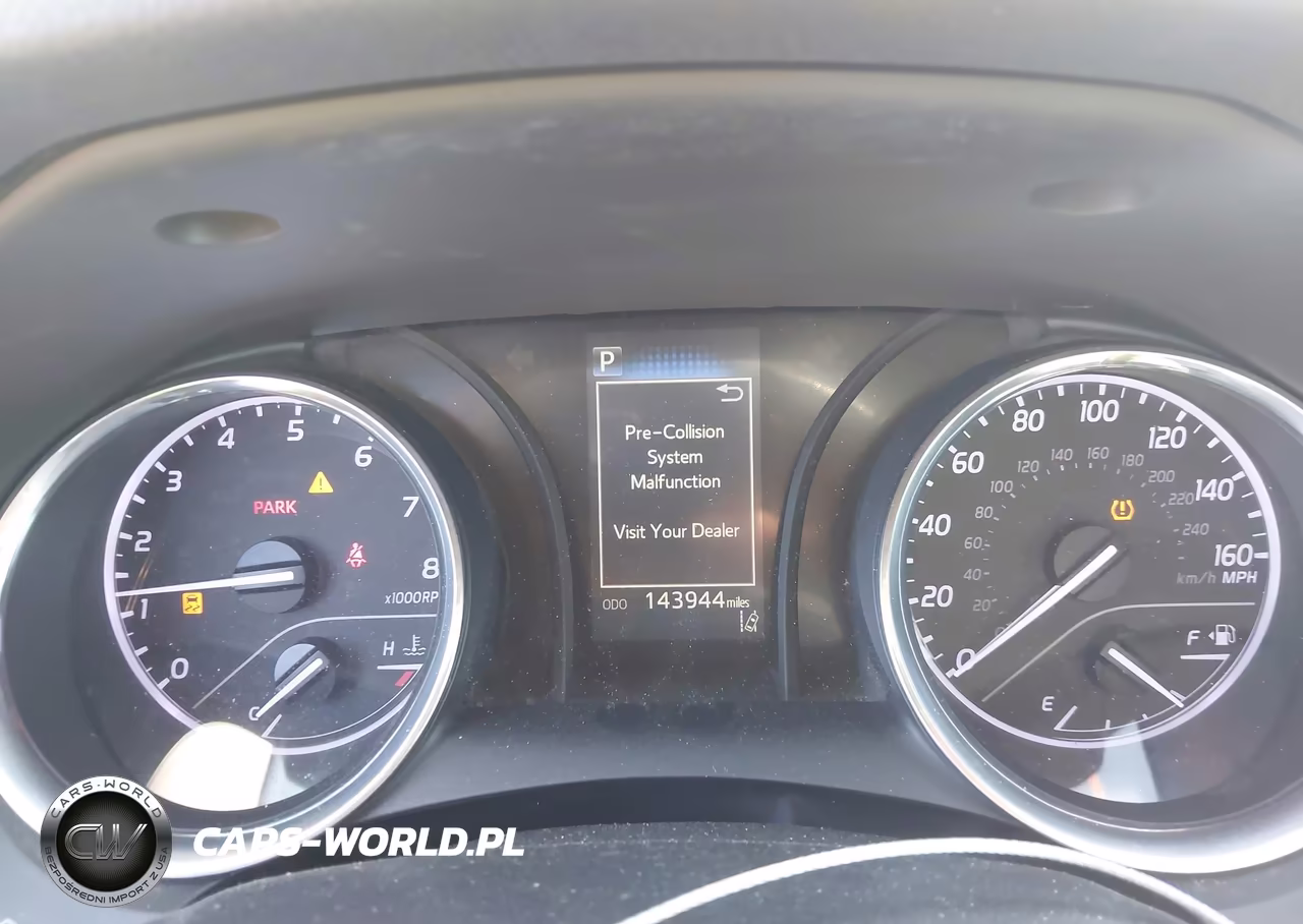 2018 Toyota Camry Le VIN:4T1B11HKXJU655113 - 7