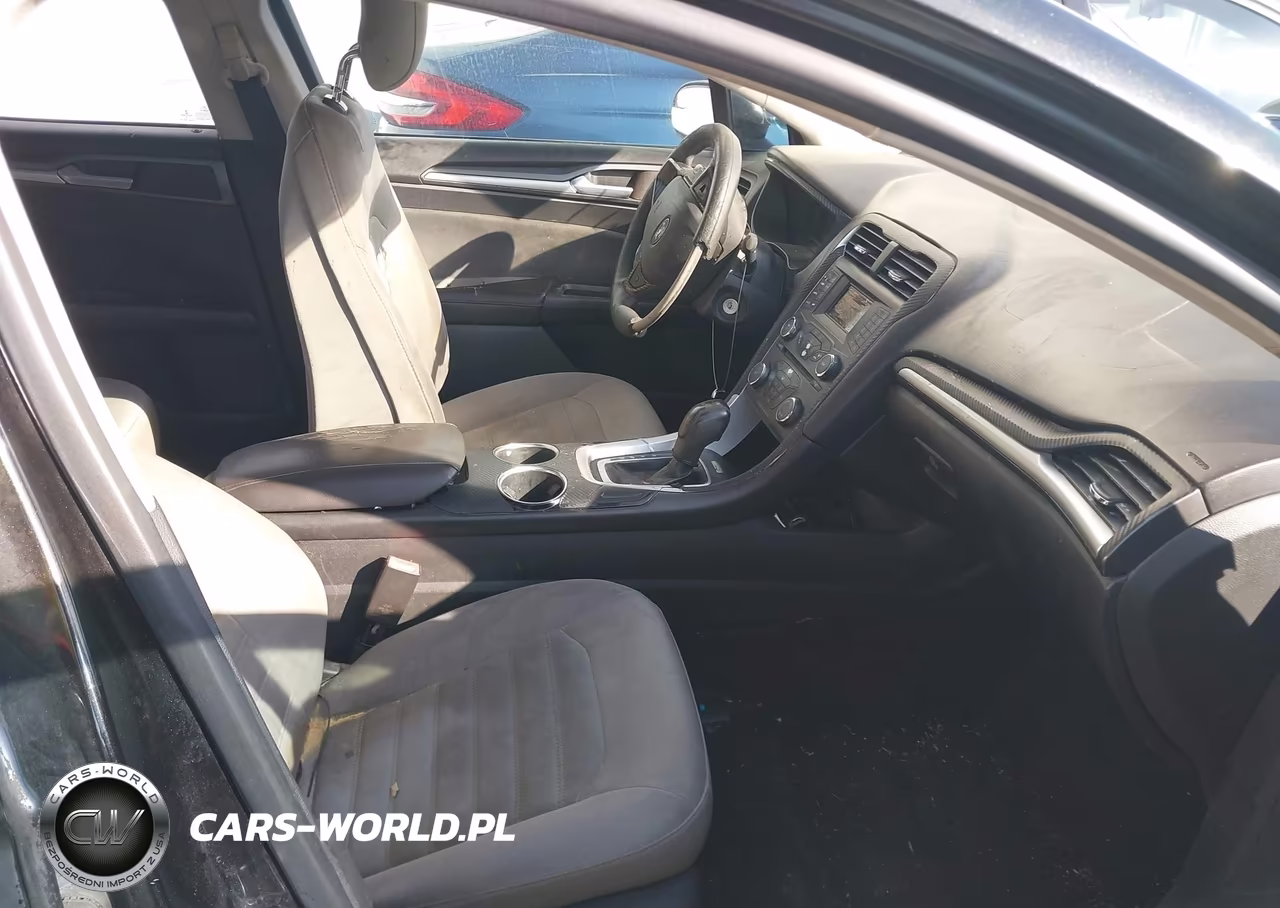 2013 Ford Fusion S VIN:3FA6P0G78DR198587 - 5