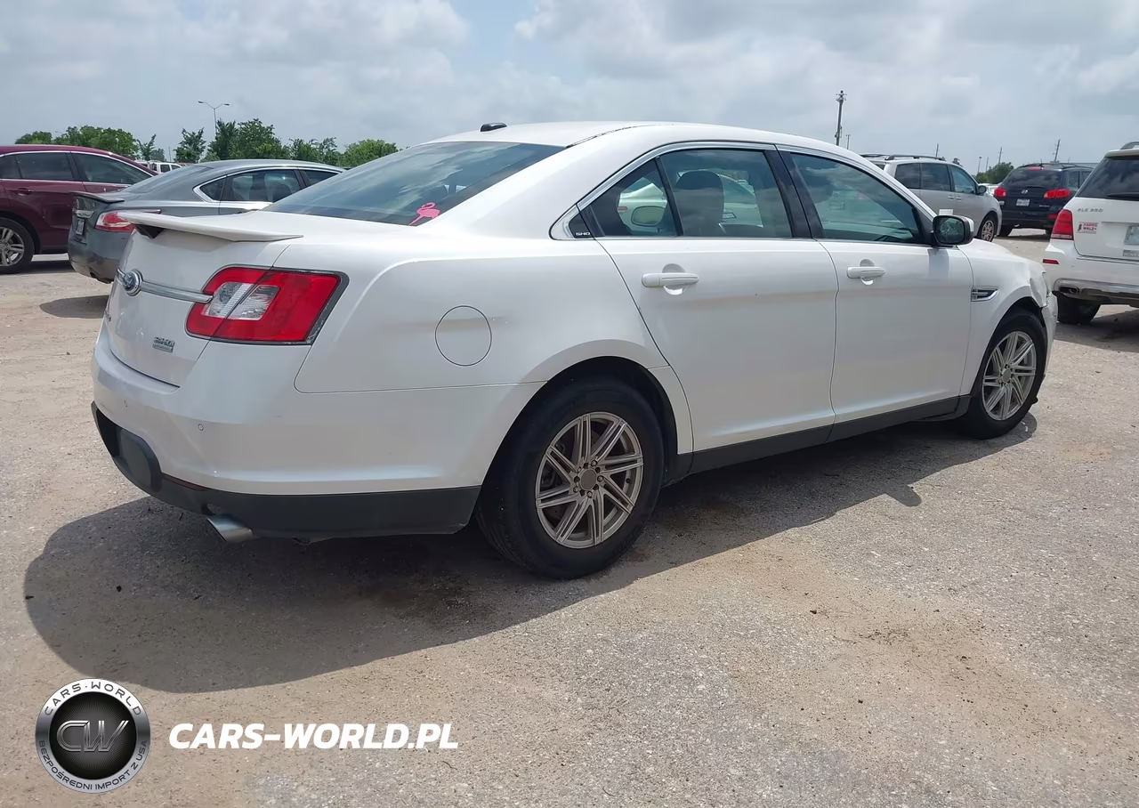 2012 Ford Taurus Sho VIN:1FAHP2KT2CG123639 - 4