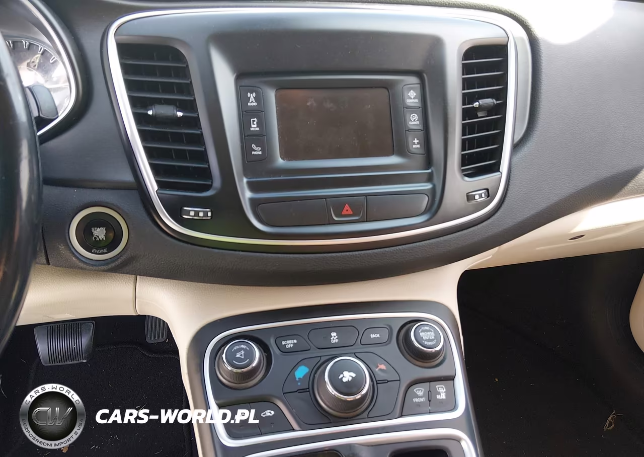 2016 Chrysler 200 Limited VIN:1C3CCCAB9GN164113 - 12
