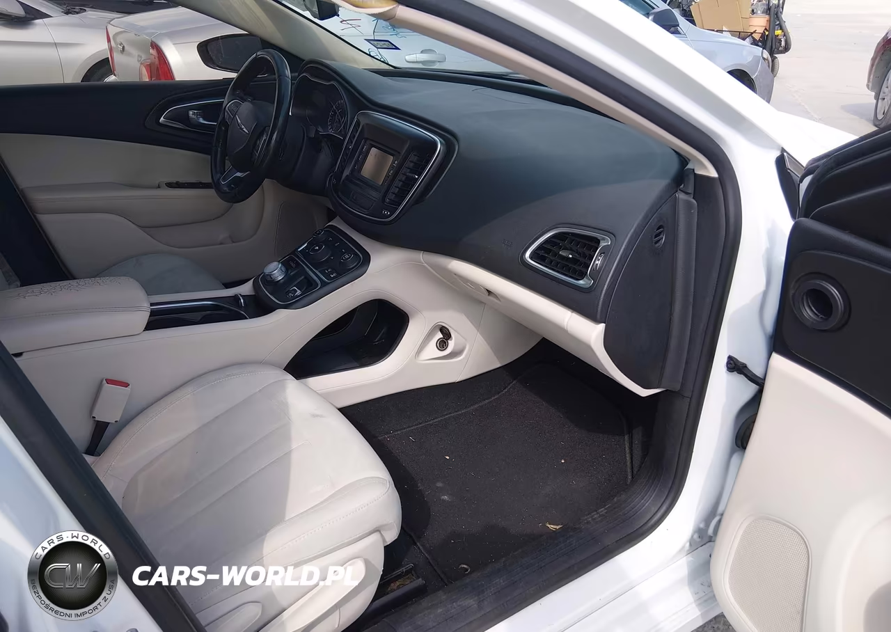 2016 Chrysler 200 Limited VIN:1C3CCCAB9GN164113 - 5