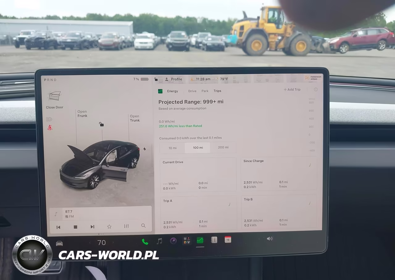 2025 Tesla Model 3 Long Range All-Wheel Drive VIN:5YJ3E1EB5SF914733 - 18