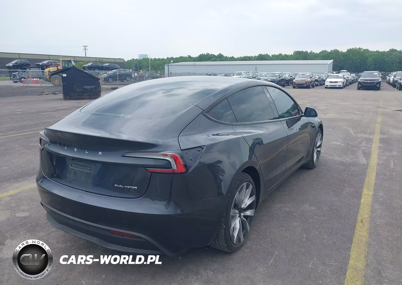 2025 Tesla Model 3 Long Range All-Wheel Drive VIN:5YJ3E1EB5SF914733 - 4