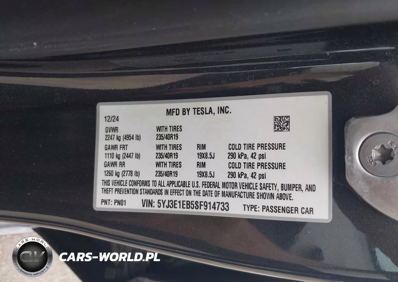 2025 Tesla Model 3 Long Range All-Wheel Drive VIN:5YJ3E1EB5SF914733 - 9