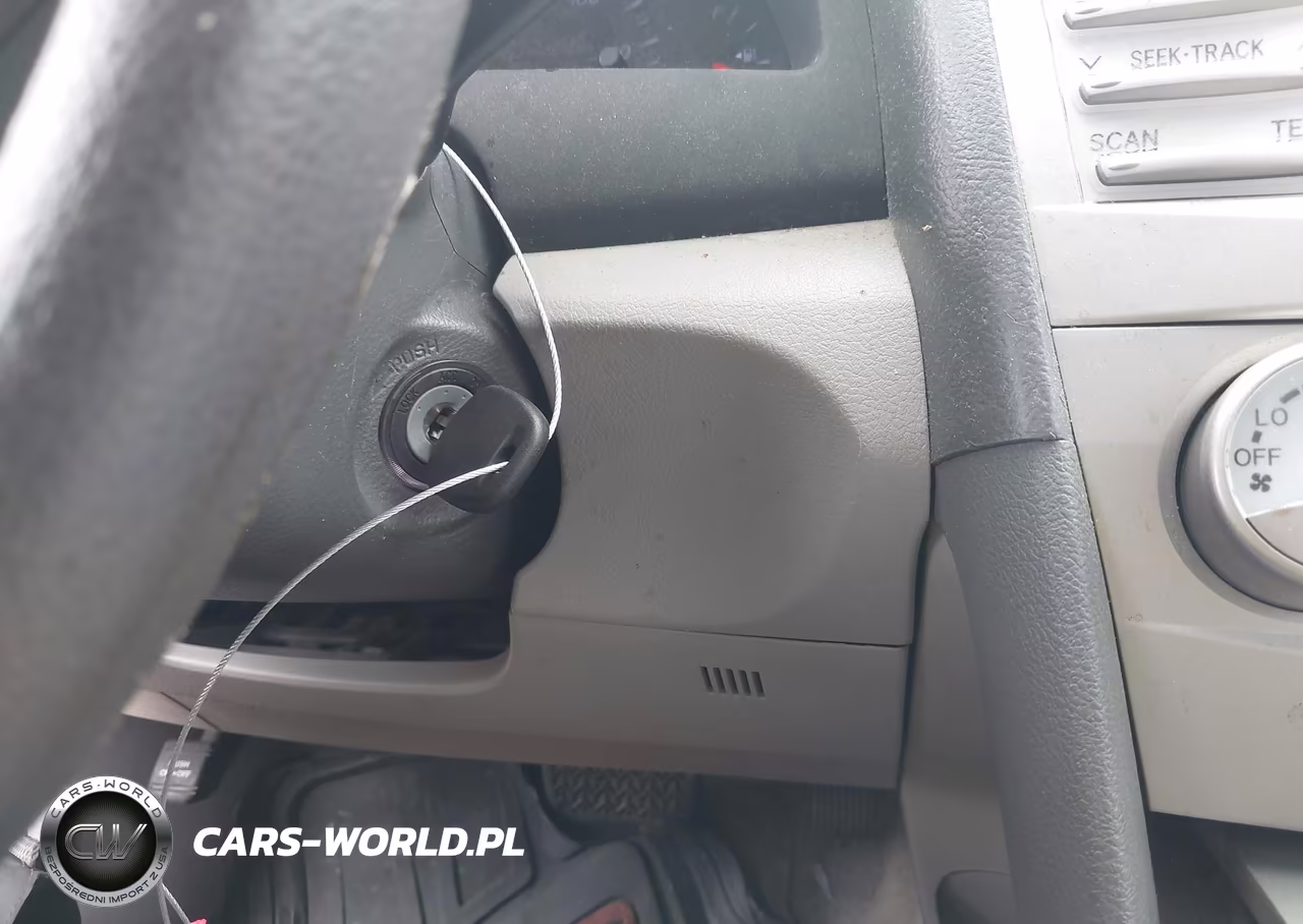 2010 Toyota Camry Le VIN:4T1BF3EK7AU040522 - 11