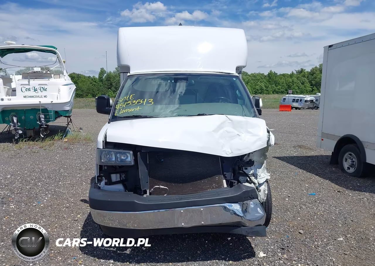 2021 Chevrolet Express Cutaway Work Van VIN:1GB0GRF73M1190806 - 10
