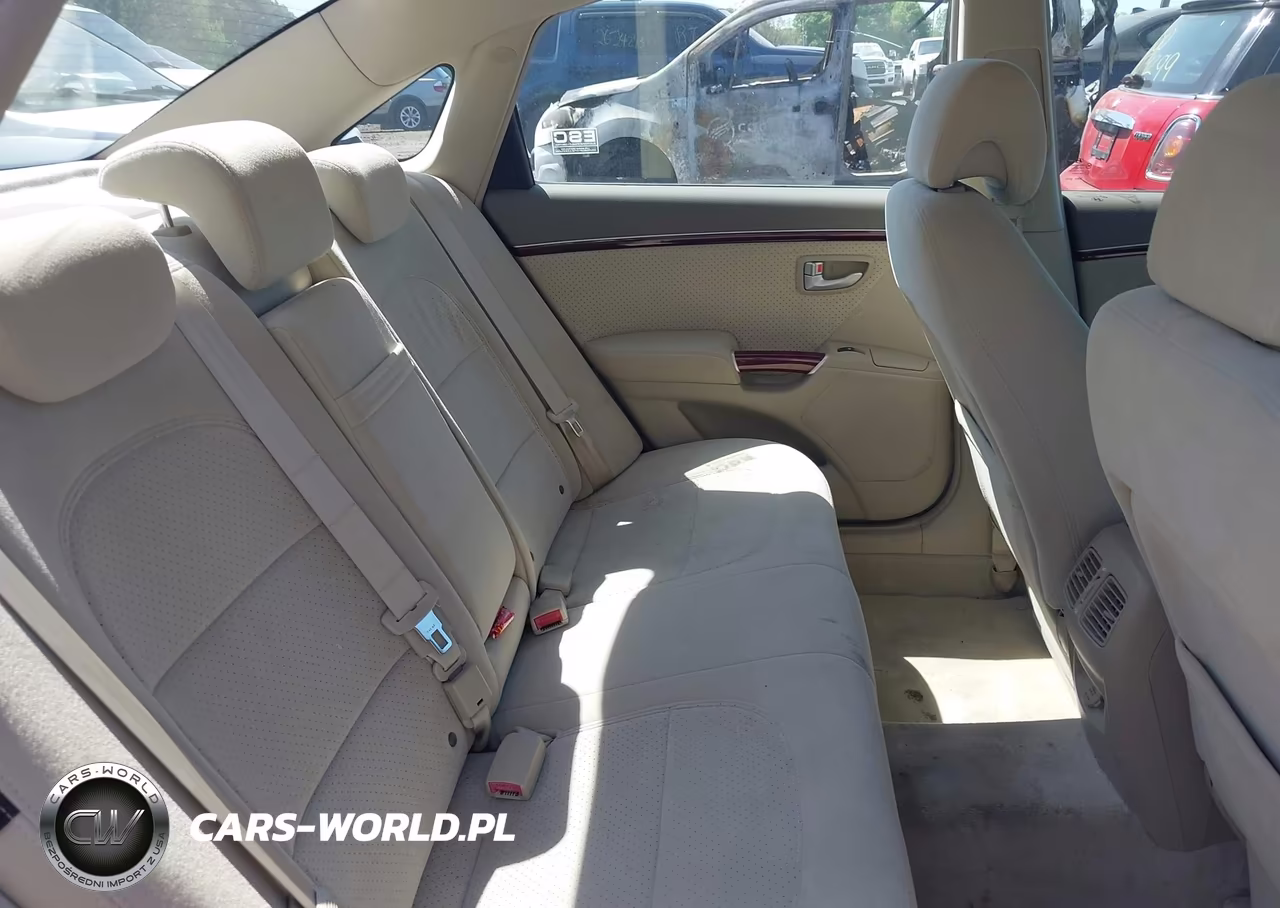 2007 Hyundai Azera Limited-Se VIN:KMHFC46FX7A235199 - 8