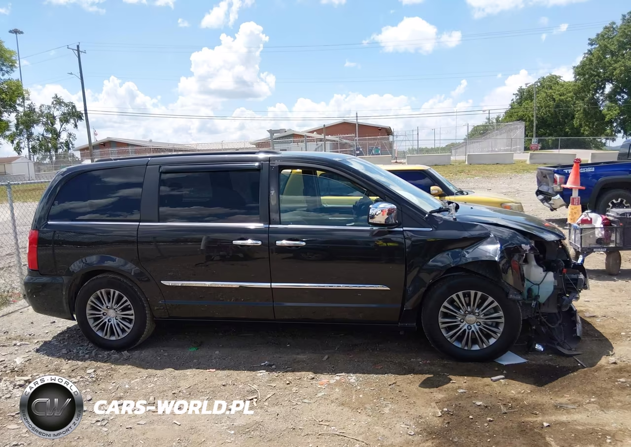2014 Chrysler Town & Country Touring-L VIN:2C4RC1CG3ER231968 - 14