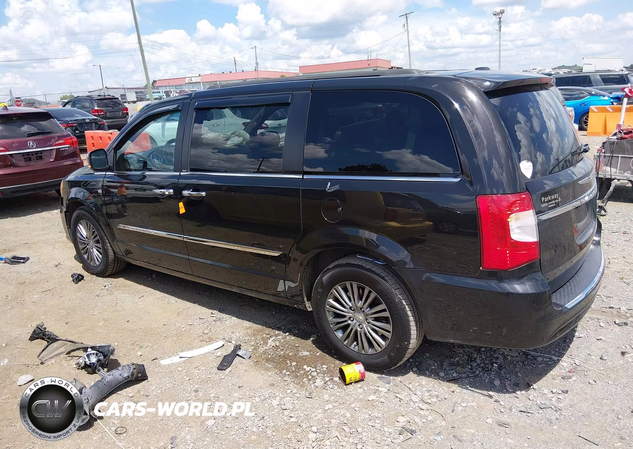 2014 Chrysler Town & Country Touring-L VIN:2C4RC1CG3ER231968 - 3