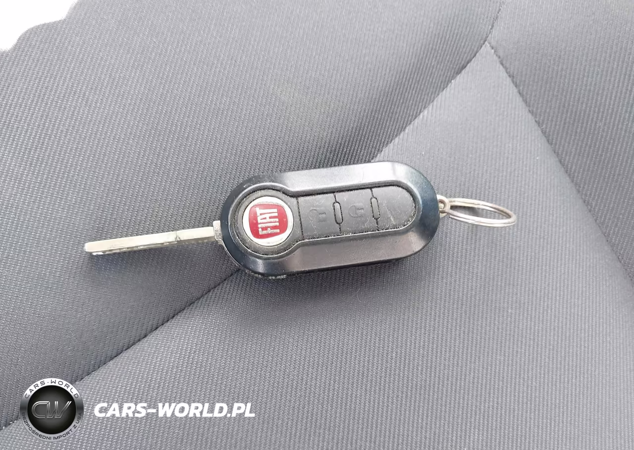2012 Fiat 500 Pop VIN:3C3CFFAR2CT280415 - 11
